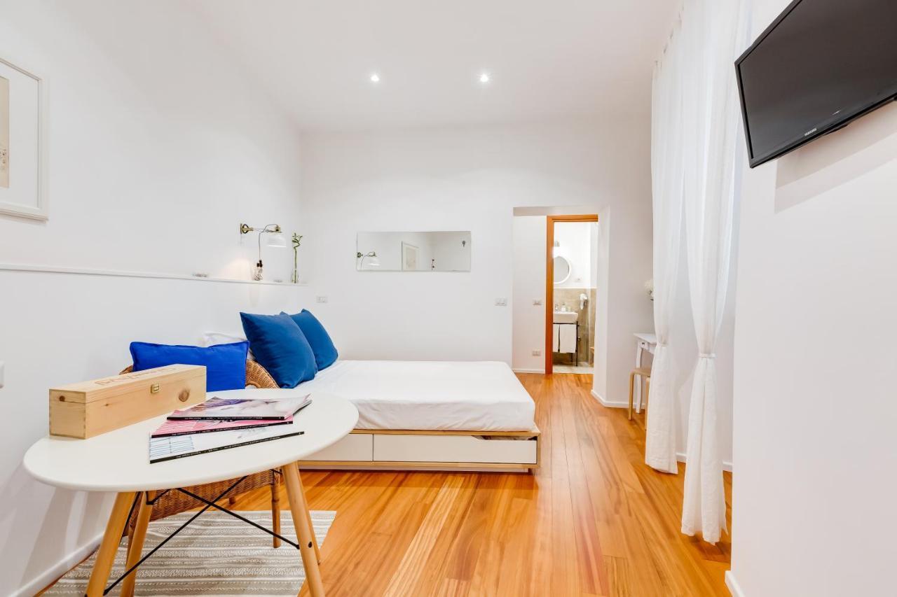 Lovely And Modern Nest Near The Colosseum ローマ エクステリア 写真