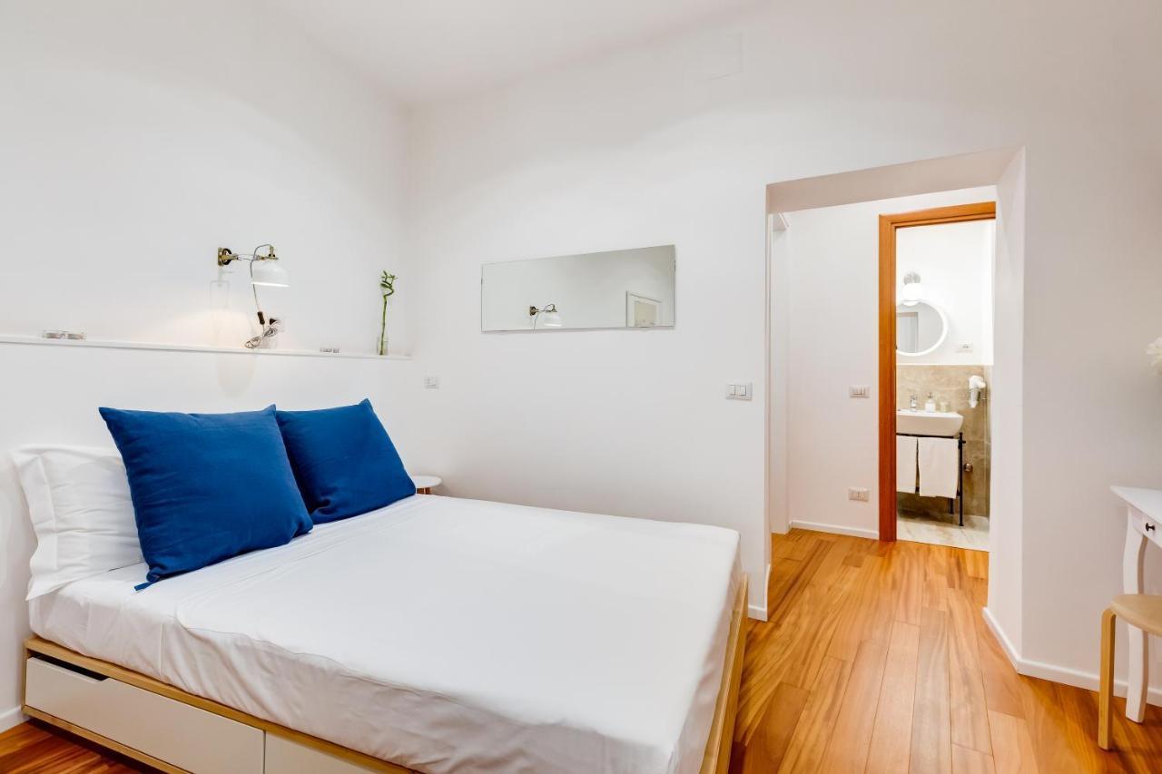 Lovely And Modern Nest Near The Colosseum ローマ エクステリア 写真