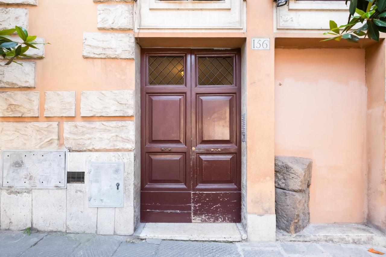 Lovely And Modern Nest Near The Colosseum ローマ エクステリア 写真